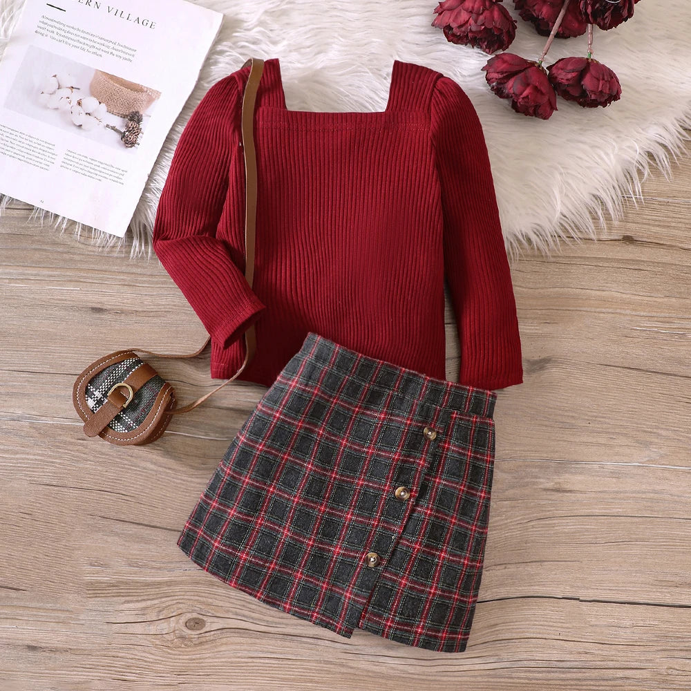 Conjunto Inverno Vermelho com Saia Xadrez