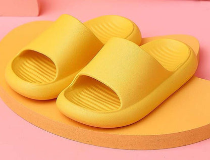 Chinelo Nuvem Infantil Slide Loja Click Certo Amarelo 3 Anos á 3 Anos e Meio Palmilha 16cm 